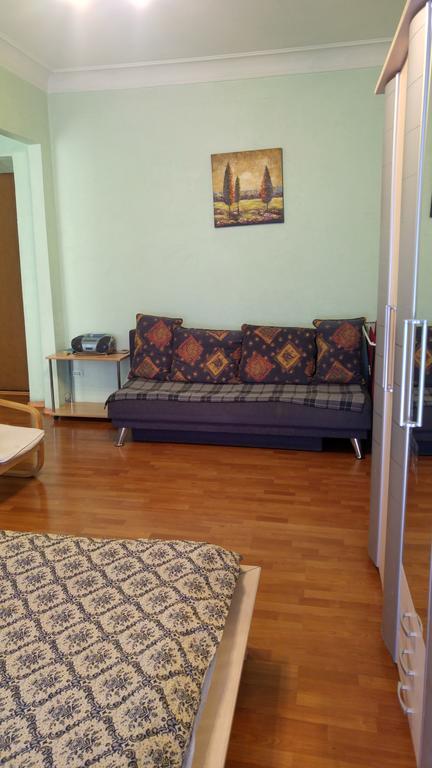 Shievchienko 10 Apartment Kiev Ngoại thất bức ảnh